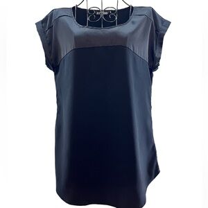 Express Black Classic Neutral Short Sleeve Blouse, Size X-Small